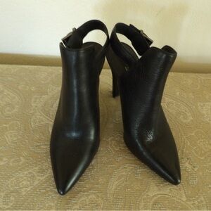 Kenneth Cole Black Leather Slingback Heels